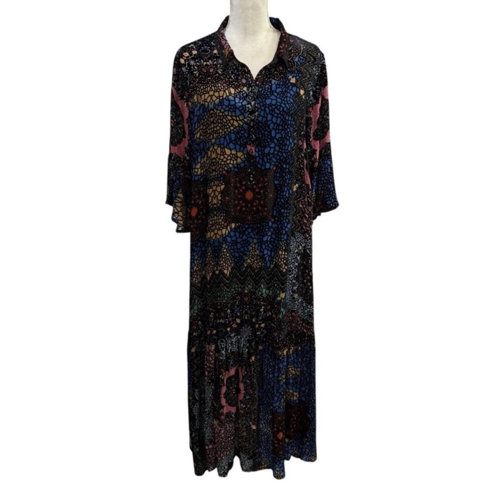 Multicolor Patterned Maxi Dress - Picture 8 of 9